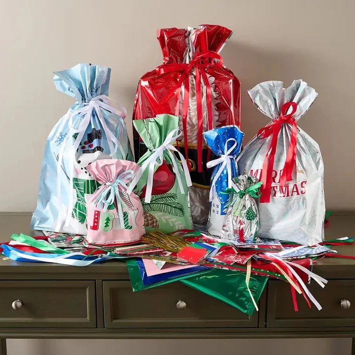 All Season's Gift Bags & Tags Set